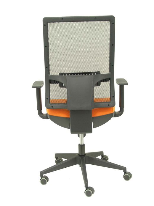 Modelo Horna - Silla de oficina ergonómica con mecanismo sincro y regulable en altura - Respaldo alto de malla transpirable y asiento tapizado en tejido BALI color naranja