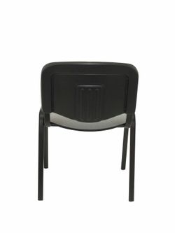 Modelo Iso  Pack de 1 silla confidentes ergonómica, apilable, multiusos y estructura en color negro. Asiento y respaldo tapizados en tejido ARAN color gris. Se entrega montada en una caja.