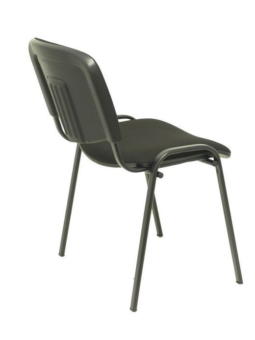 Modelo Iso  Pack de 4 sillas confidentes ergonómica, apilable, multiusos y estructura en color negro  Asiento y respaldo tapizados en tejido ARAN color negro. Apilable a 10 unidades.
