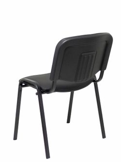 Modelo Iso  Pack de 4 sillas confidentes ergonómica, apilable, multiusos y estructura en color negro  Asiento y respaldo tapizados en tejido similpiel color negro.
