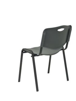 Modelo Iso plastic  Pack de 4 sillas confidentes ergonómica, apilable, multiusos y estructura en color negro  Asiento y respaldo en PVC color gris oscuro.