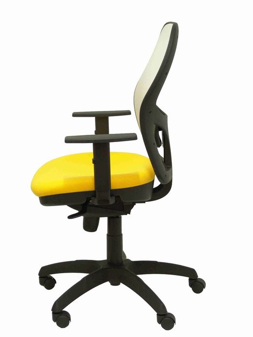 Modelo Jorquera - Silla de oficina ergonómica con mecanismo sincro, brazos regulables y ajustable en altura - Respaldo de malla transpirable en color blanco y asiento tapizados en tejido BALI color amarillo