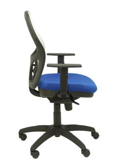 Modelo Jorquera - Silla de oficina ergonómica con mecanismo sincro, brazos regulables y ajustable en altura - Respaldo de malla transpirable en color blanco y asiento tapizados en tejido BALI color azul