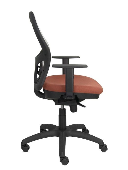Modelo Jorquera - Silla de oficina ergonómica con mecanismo sincro, brazos regulables y ajustable en altura - Respaldo de malla transpirable en color blanco y asiento tapizados en tejido BALI color marrón