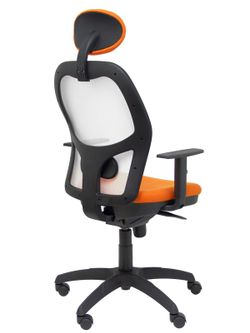 Modelo Jorquera - Silla de oficina ergonómica con mecanismo sincro, brazos regulables y ajustable en altura  Respaldo de malla transpirable en color blanco y asiento tapizados en tejido BALI color naranja (CON CABECERO)