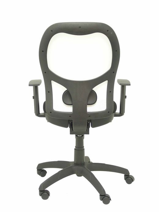 Modelo Jorquera  Silla de oficina ergonómica con mecanismo sincro, brazos regulables y ajustable en altura  Respaldo de malla transpirable en color blanco y asiento tapizados en tejido BALI color negro
