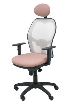 Modelo Jorquera - Silla de oficina ergonómica con mecanismo sincro, brazos regulables y ajustable en altura  Respaldo de malla transpirable en color blanco y asiento tapizados en tejido BALI color rosa pálido (CON CABECERO)