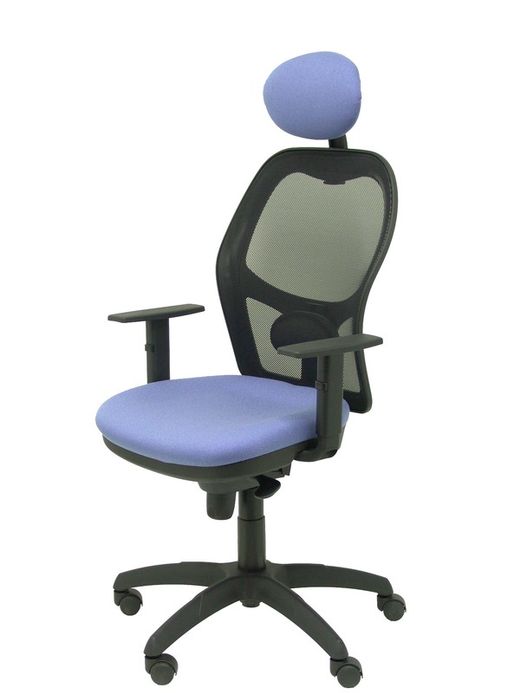 Modelo Jorquera - Silla de oficina ergonómica con mecanismo sincro, brazos regulables y ajustable en altura  Respaldo de malla transpirable en color negro y asiento tapizados en tejido BALI color azul claro (CON CABECERO)