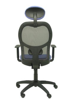 Modelo Jorquera - Silla de oficina ergonómica con mecanismo sincro, brazos regulables y ajustable en altura  Respaldo de malla transpirable en color negro y asiento tapizados en tejido BALI color azul claro (CON CABECERO)