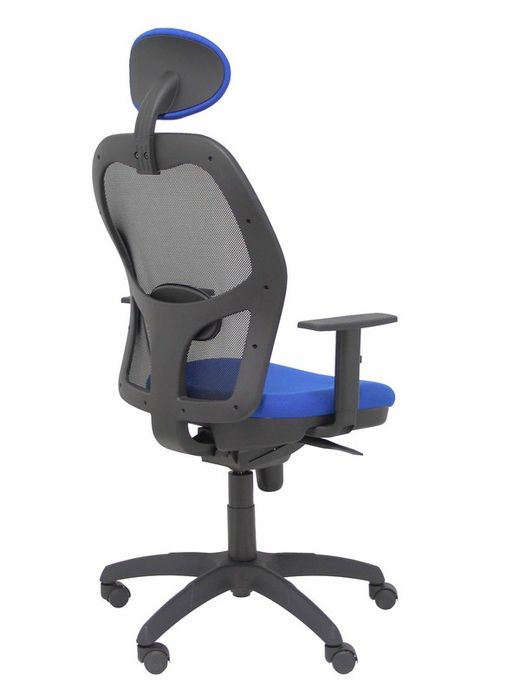 Modelo Jorquera - Silla de oficina ergonómica con mecanismo sincro, brazos regulables y ajustable en altura  Respaldo de malla transpirable en color negro y asiento tapizados en tejido BALI color azul (CON CABECERO)