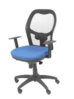 Modelo Jorquera - Silla de oficina ergonómica con mecanismo sincro, brazos regulables y ajustable en altura - Respaldo de malla transpirable en color negro y asiento tapizados en tejido BALI color azul marino
