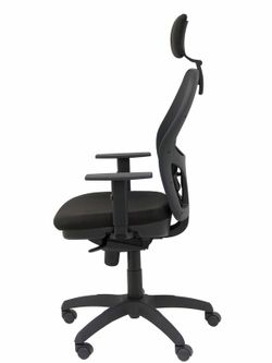 Modelo Jorquera - Silla de oficina ergonómica con mecanismo sincro, brazos regulables y ajustable en altura - Respaldo de malla transpirable en color negro y asiento tapizados en tejido BALI color negro