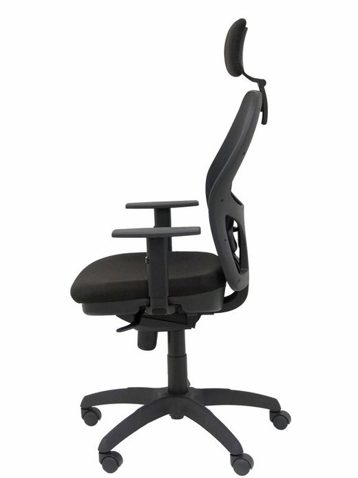 Modelo Jorquera - Silla de oficina ergonómica con mecanismo sincro, brazos regulables y ajustable en altura - Respaldo de malla transpirable en color negro y asiento tapizados en tejido BALI color negro