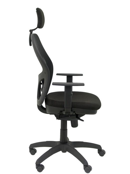 Modelo Jorquera - Silla de oficina ergonómica con mecanismo sincro, brazos regulables y ajustable en altura - Respaldo de malla transpirable en color negro y asiento tapizados en tejido BALI color negro