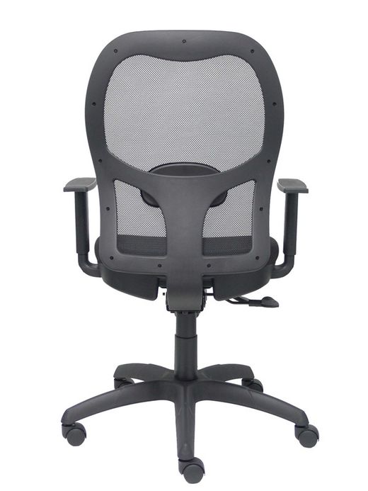 Modelo Jorquera - Silla de oficina ergonómica con mecanismo sincro, brazos regulables y ajustable en altura - Respaldo de malla transpirable en color negro y asiento tapizados en tejido BALI color negro (INCLUYE TRASLAK EN EL ASIENTO)