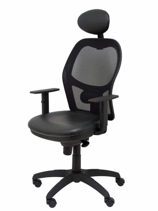 Modelo Jorquera - Silla de oficina ergonómica con mecanismo sincro, brazos regulables y ajustable en altura  Respaldo de malla transpirable en color negro y asiento tapizados en tejido SIMILPIEL color negro (CON CABECERO)