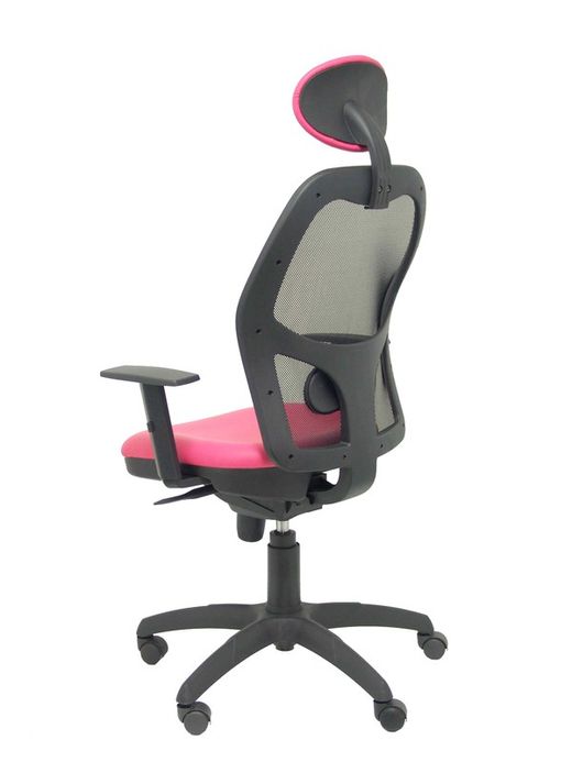 Modelo Jorquera - Silla de oficina ergonómica con mecanismo sincro, brazos regulables y ajustable en altura  Respaldo de malla transpirable en color negro y asiento tapizados en tejido SIMILPIEL color rosa (CON CABECERO)
