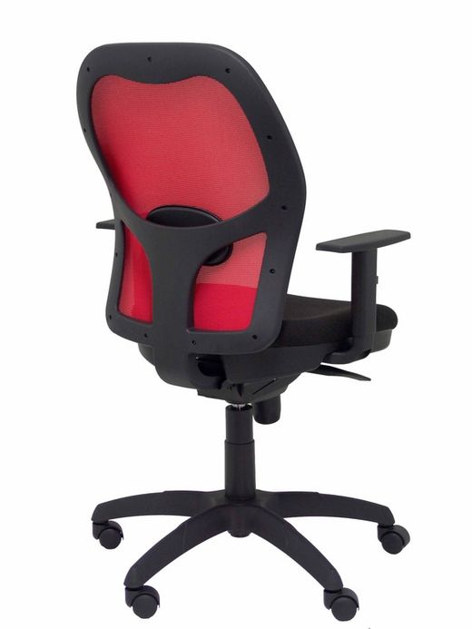 Modelo Jorquera - Silla de oficina ergonómica con mecanismo sincro, brazos regulables y ajustable en altura - Respaldo de malla transpirable en color rojo y asiento tapizados en tejido BALI color negro