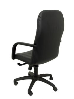 Modelo Letur - Sillón de dirección ergonómico con mecanismo basculante y regulable en altura - Asiento y respaldo tapizados en similpiel color negro.