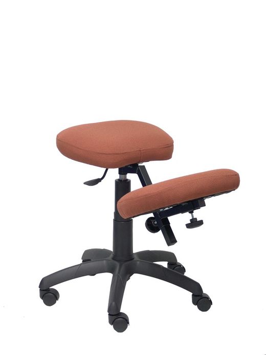 Modelo Lietor - Taburete de oficina ergonómico giratorio y regulable en altura - Asiento tapizado en tejido BALI color marrón (RODILLERA REGULABLE)