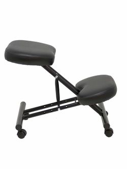 Modelo Mahora - Taburete de oficina ergonómico fijo, regulable en varias posiciones y con ruedas - Asiento tapizado en similpiel color negro (CON RODILLERA)