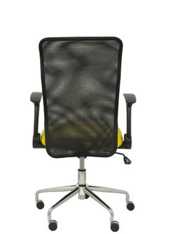 Modelo Minaya - Silla de oficina ergonómica con mecanismo basculante, brazos retráctiles y regulable en altura - Respaldo de malla transpirable y asiento tapizado en similpiel color amarillo.