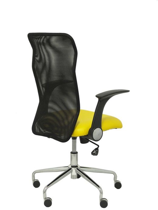 Modelo Minaya - Silla de oficina ergonómica con mecanismo basculante, brazos retráctiles y regulable en altura - Respaldo de malla transpirable y asiento tapizado en similpiel color amarillo.