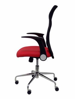 Modelo Minaya - Silla de oficina ergonómica con mecanismo basculante, brazos retráctiles y regulable en altura - Respaldo de malla transpirable y asiento tapizado en similpiel color rojo