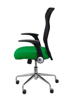 Modelo Minaya - Silla de oficina ergonómica con mecanismo basculante, brazos retráctiles y regulable en altura - Respaldo de malla transpirable y asiento tapizado en tejido BALI color verde