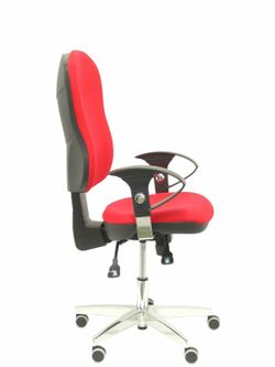 Modelo Moral - Silla de oficina ergonómica con mecanismo sincro, brazos regulables - Respaldo y asiento tapizado en tela color rojo.