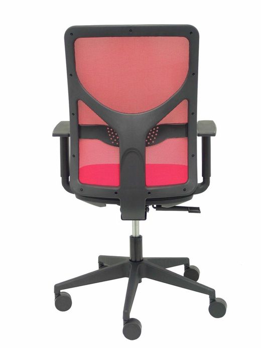 Modelo Motilla - Silla de oficina ergonómica con mecanismo sincro, brazos regulables y ajustable en altura - Respaldo de malla transpirable en color rojo y asiento tapizados en tejido BALI color negro