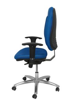 Modelo Ontur - Silla de oficina ergonómica con mecanismo sincro y regulable en altura - Asiento y respaldo tapizados en tejido de malla color azul.
