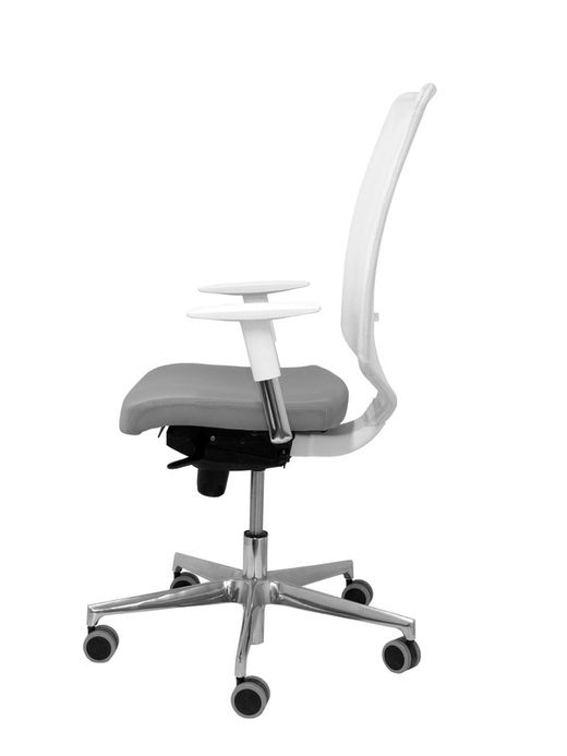 Modelo Ossa blanca - Silla de Oficina ergonómica con mecanismo sincro y regulable en altura - Respaldo de malla en color blanco y asiento tapizado en tejido BALI color gris