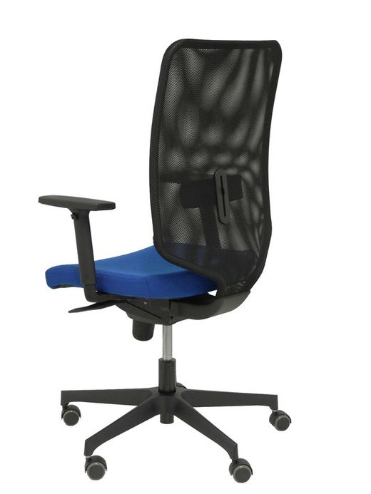 Modelo Ossa Negra - Silla de Oficina ergonómica con mecanismo sincro y regulable en altura - Respaldo de malla en color negro y asiento tapizado en tejido BALI color azul