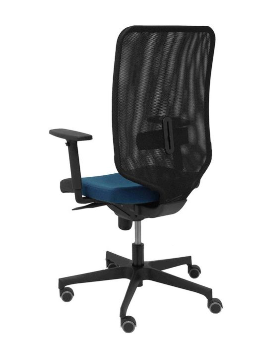 Modelo Ossa Negra - Silla de Oficina ergonómica con mecanismo sincro y regulable en altura - Respaldo de malla en color negro y asiento tapizado en tejido BALI color azul marino