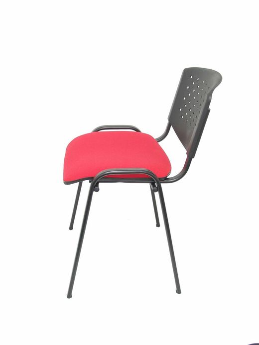 Modelo Pétrola  Pack 4 sillas confidente ergonómica, apilable, multiusos y estructura en color negro  Respaldo de PVC color negro y asiento tapizado en tejido ARAN color rojo