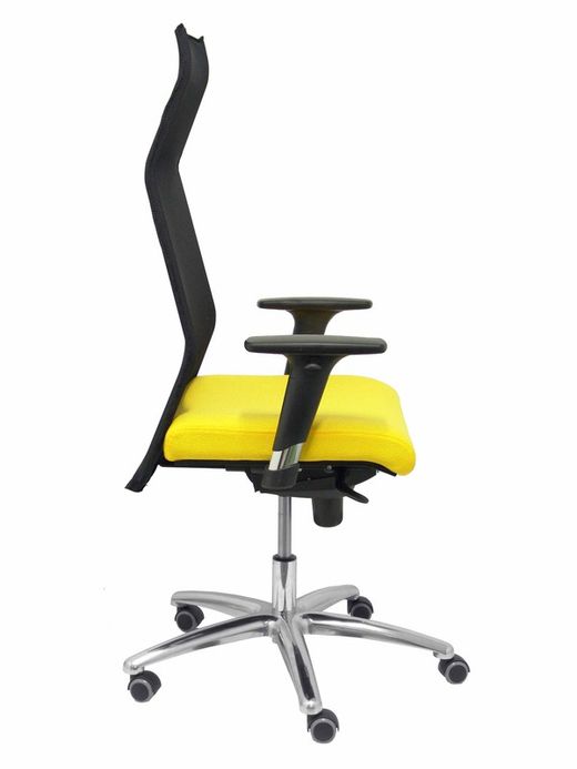 Modelo Sahuco - Sillón de dirección ergonómico con mecanismo sincro y regulable en altura - Respaldo de malla transpirable y asiento tapizados en tejido BALI color amarillo