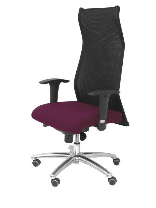 Modelo Sahuco - Sillón de dirección ergonómico con mecanismo sincro y regulable en altura - Respaldo de malla transpirable y asiento tapizados en tejido BALI color morado
