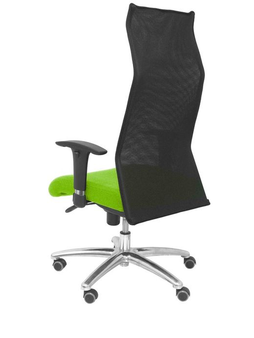 Modelo Sahuco - Sillón de dirección ergonómico con mecanismo sincro y regulable en altura - Respaldo de malla transpirable y asiento tapizados en tejido BALI color pistacho