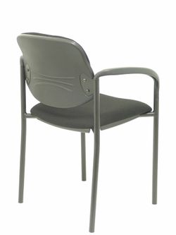 Modelo Styl - Silla confidente de 4 patas, con brazos y estructura negra - Asiento y respaldo tapizados en tejido BALI color negro