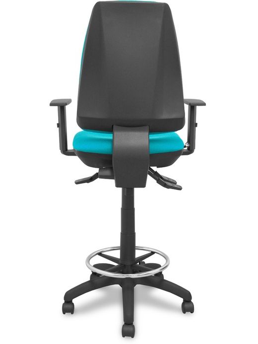 Modelo taburete Elche S - Taburete ergonómico con mecanismo asincro y regulable en altura - Asiento y respaldo tapizados en tejido BALI color verde turquesa. Brazos regulables incluidos de serie. Aro reposapiés cromado.