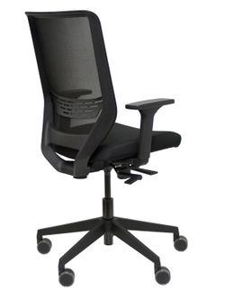 Modelo To Sync Work - Silla de oficina ergonómica con mecanismo sincro con traslack, regulable en altura - Respaldo alto de malla transpirable con refuerzo lumbar regulable y asiento tapizado. Brazos regulables 2D.