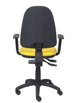 Modelo Tribaldos - Silla de oficina con mecanismo de contacto permanente de doble maneta y regulable en altura - Asiento y respaldo tapizados en tejido BALI color amarillo (BRAZOS REGULABLES INCLUIDOS)