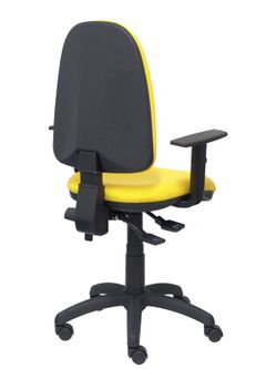 Modelo Tribaldos - Silla de oficina con mecanismo de contacto permanente de doble maneta y regulable en altura - Asiento y respaldo tapizados en tejido BALI color amarillo (BRAZOS REGULABLES INCLUIDOS)