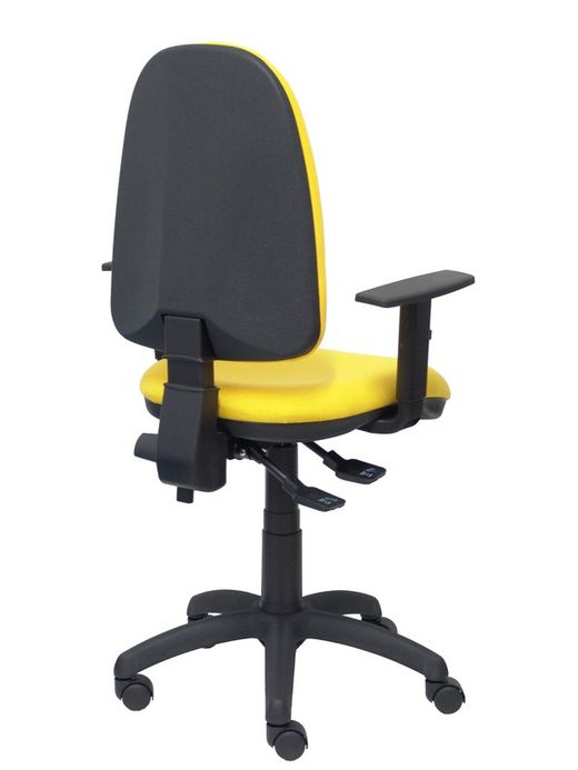 Modelo Tribaldos - Silla de oficina con mecanismo de contacto permanente de doble maneta y regulable en altura - Asiento y respaldo tapizados en tejido BALI color amarillo (BRAZOS REGULABLES INCLUIDOS)