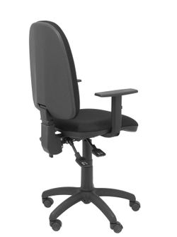 Modelo Tribaldos - Silla de oficina con mecanismo de contacto permanente de doble maneta y regulable en altura - Asiento y respaldo tapizados en tejido BALI color negro (BRAZOS REGULABLES INCLUIDOS)
