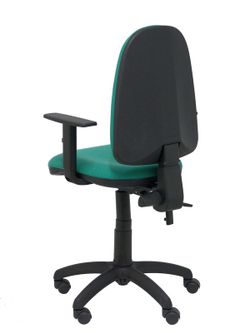 Modelo Tribaldos - Silla de oficina con mecanismo de contacto permanente de doble maneta y regulable en altura - Asiento y respaldo tapizados en tejido BALI color verde esmeralda (BRAZOS REGULABLES INCLUIDOS)