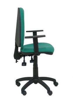 Modelo Tribaldos - Silla de oficina con mecanismo de contacto permanente de doble maneta y regulable en altura - Asiento y respaldo tapizados en tejido BALI color verde esmeralda (BRAZOS REGULABLES INCLUIDOS)