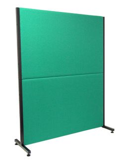 Modelo Valdeganga - Biombo separador para oficinas y centros de trabajo, desmontable y con estructura de color negro - Tapizado en tejido BALI color verde esmeralda