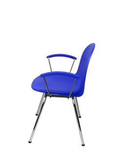 Modelo Ves - Pack 4 sillas confidentes ergonómicas con brazos fijos cromados y estructura cromada - Asiento y respaldo de plástico de color azul